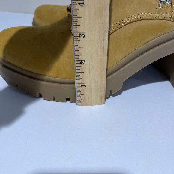 VTG Y2K Nine West Lace-Up Lug Sole Combat Boots Size 11M Beige Chunky Retro - Picture 6 of 12